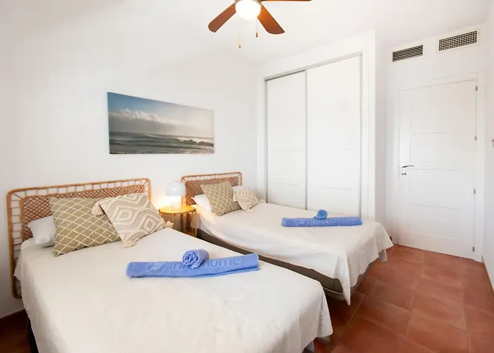 Carabeo By Interhome *